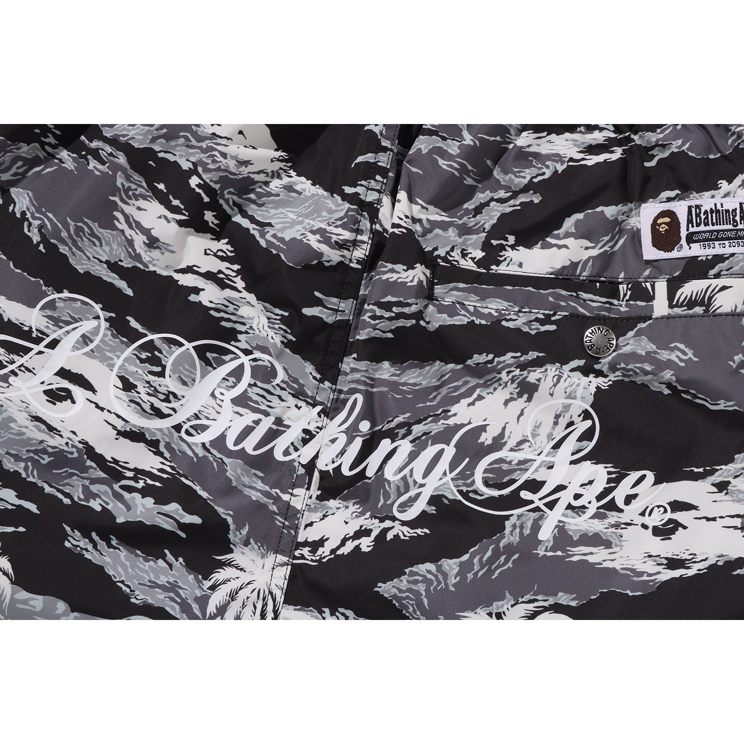 PALM TREE CAMO RELAXED FIT BEACH SHORTS MENS